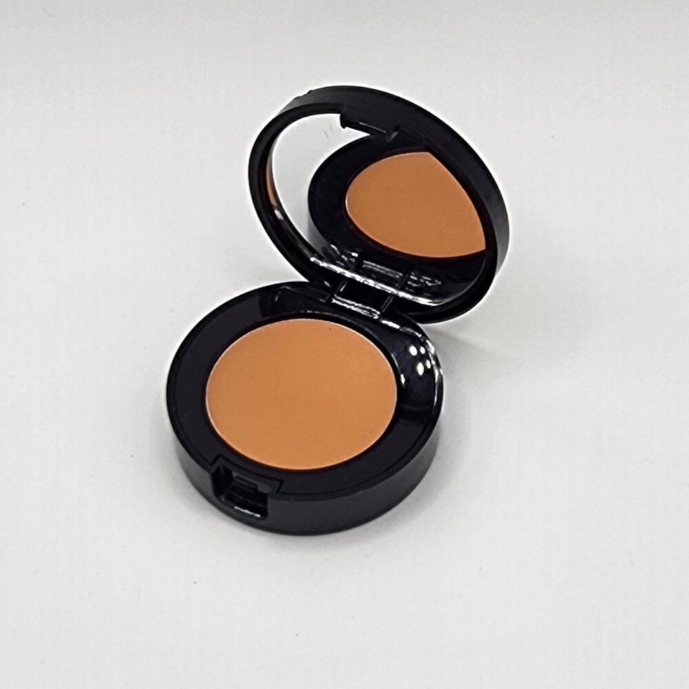Bobbi Brown Corrector